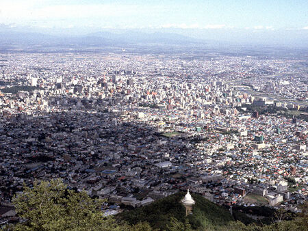 View of Sapporo from atop Moiwa Yama.
Jim Dillon
27 Oct 2004