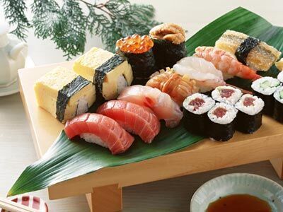 For all you newly called, remember! it's an AQUIRED taste. Yuck now, yumm later. Actually, I never have and maybe never will like the Ikura (salmon egg) one. I heard they pop in your mouth as you chew.
Jim Dillon
27 Oct 2004