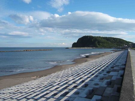 Anoter view of the ocean by Muroran
Kenji Masato Oman
31 May 2006