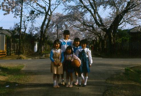 This group of children were playing ball.  I thought they were just adorable and they posed for me.
David  van der Leek
17 Aug 2003