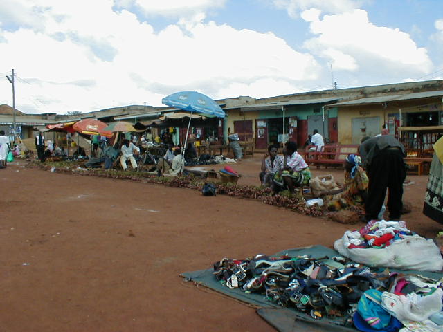 Ugandan Street Market
Joshua M. Barlow
02 Jul 2001