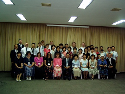 Pres. Pak's Returned Missionaries
Kerk L. Phillips
01 Aug 2005