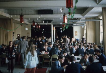 Christmas at the mission home - December 75
Brian C. Roberts
31 Jul 2008