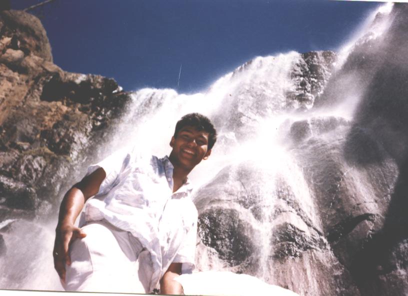 ahora en arareco
Octaviano Jose Chico
17 Sep 2003