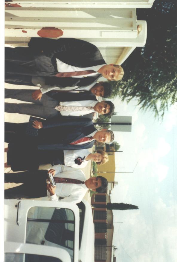 despues de una buena conferencia
Octaviano Jose Chico
17 Sep 2003