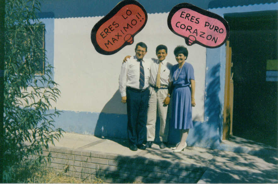 Despues que el Pdte Flores y esposa nos dejaron donde viviamos estas fueron sus impresiones 1989
Rodolfo Francisco Herrera Castañeda
04 Dec 2003