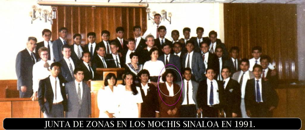 esta fue la 1ra.  navidad (dic.1991) lejos de casa
Victoria  Álvarez Pétriz (De Espinosa)
30 Dec 2004