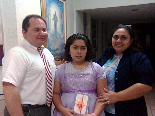 Mi fmilia eterna
Victoria  Álvarez Pétriz (De Espinosa)
24 Jun 2009