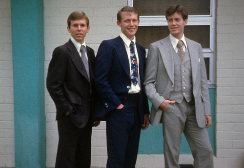 Elders Potter, Scott and Higbee; December '76
Cole  Potter
23 Apr 2010