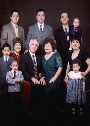 La familia del Presidente Tomás Valdés
Jorge Cano
14 Oct 2001