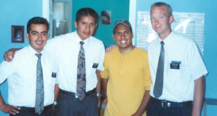 SE IBAN E. JHONS Y E. AGULAR
DORIAN ALEJANDRO  RAMOS LECHUGA
26 Jun 2003