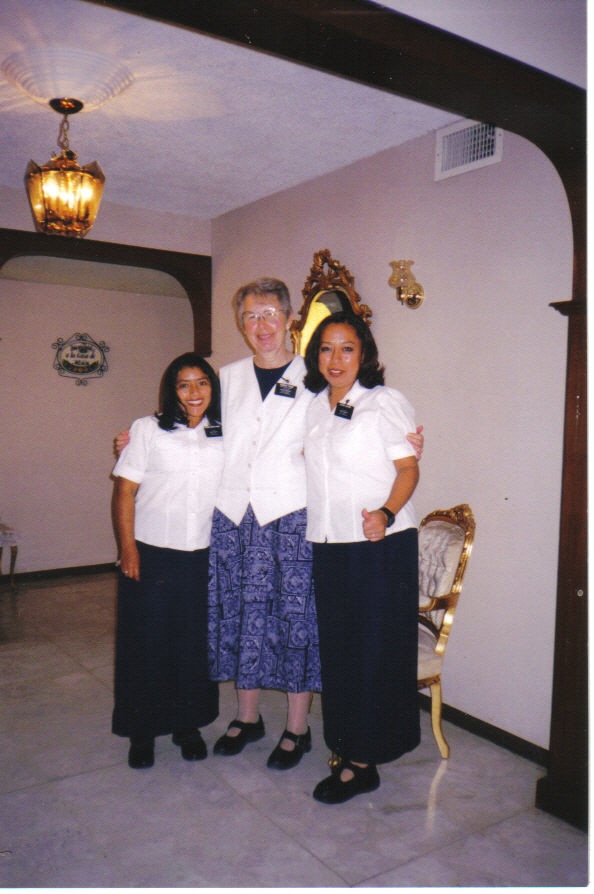 en casa de mision en una conferencia de zona
Sarit  Sanchez Mares
07 Jun 2005