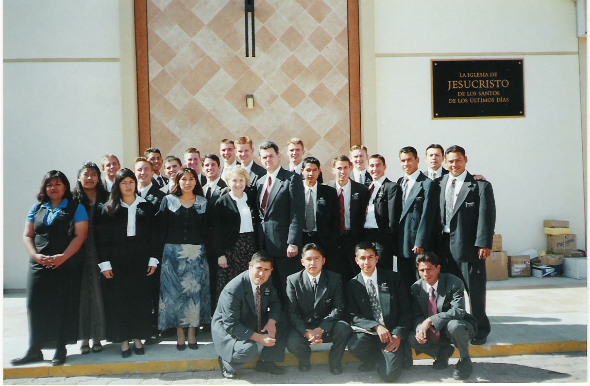 Conferencia con elder coleman en morelia
Alejandro  Rodriguez
14 Oct 2003