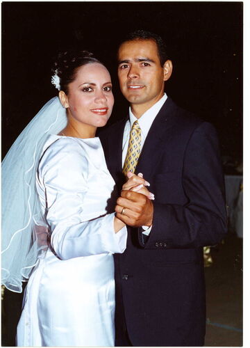 yo y mi esposa
jesus martin  pinto valdez
12 Sep 2003