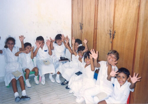 En el aniversario de la Primaria
Arquimides  Leyva
22 Nov 2003