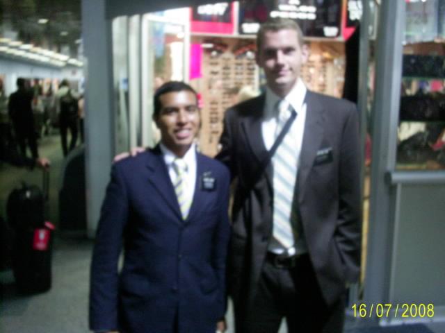 CON NELSON
José Macizo López Refugio
21 Aug 2008