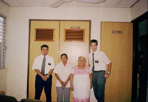 7th baptism - Pedro Paublo Dzib Dzib, and Maria Ester Pool Diaz.
7a bautismo - Pedro Paublo Dzib Dzib, y Maria Ester Pool Diaz.
Russel  Miner
28 Aug 2008