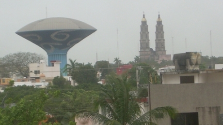 El tanque elevado y la Catedral
Tarcisio Radamés Juarez Rubio
02 Apr 2010