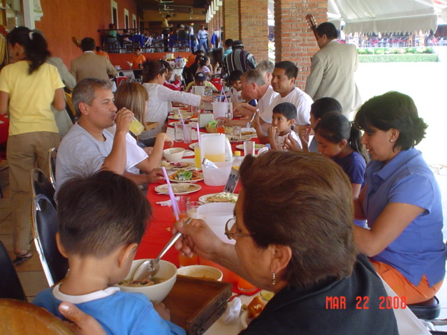 De la Cruz comiendo como siempre
Jose Alberto Gonzalez Silva
31 Mar 2008