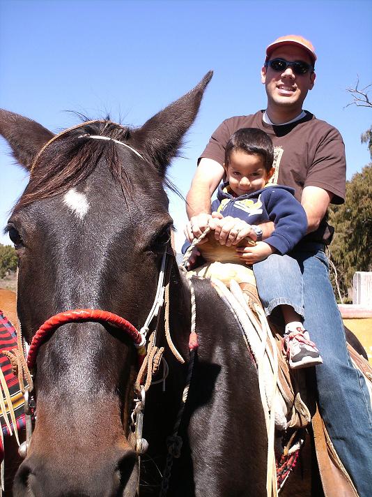 Gilberto Lara  Diaz Alumni Photo