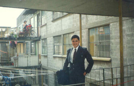 Durante la mision en una autentica vecindad del D.F.
JORGE RAMON ESPINOZA ALVAREZ
22 Apr 2006