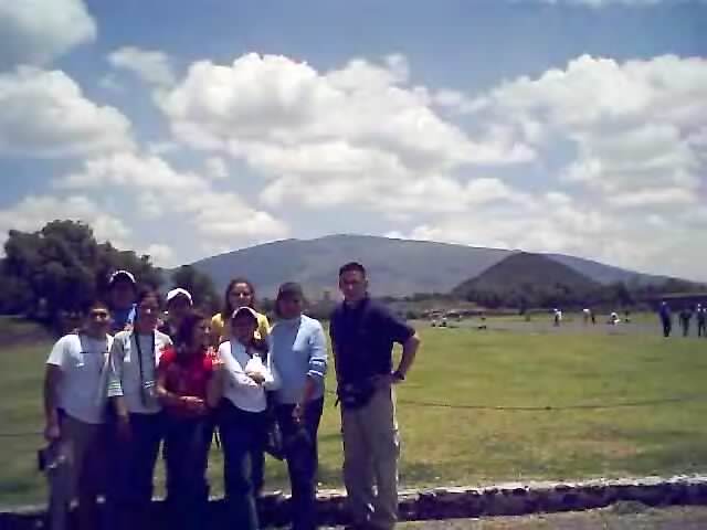 tuvimos una reunion de exmisioneros
Erick Leonardo Gutierrez_A
02 Jan 2005