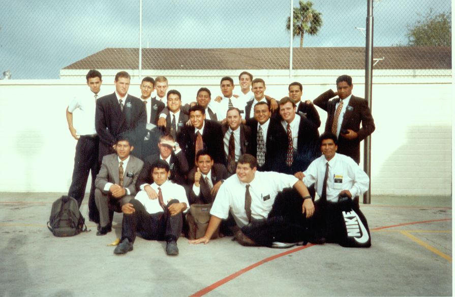 ZONA OTAY COMO POCAS
Adrian Cristobal Lopez Santiago
17 Sep 2005