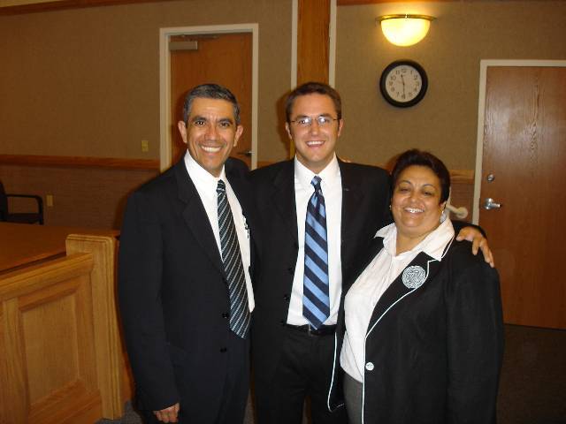 Esta foto es del Elder Alonso, la Hna Alonso, y yo durante la reunion en Lago Salado. 

-Abril '06
Matthew A Lenio
04 Apr 2006