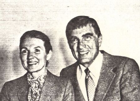 Photo of President Charlton Arnold (Arnie) Ferrin, Jr. and his wife, Ruth Rolayne Ferrin, as it appeared in the Church News, July 1989.
Daryl  Johnson
17 Feb 2012