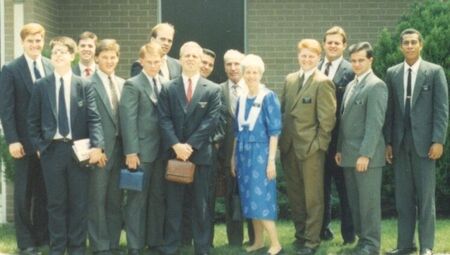 Seven pairs of missionaries serving in the Southfield Ward in 1989.  Names of those pictured (left to right) include Elders Green, Steel, Aldredge, Bushling, Sorensen, Extrom, Killian, Unangst, the Burnhams, McKee, Cook, Johnson and Solo (forgot many first names, sorry).
Daryl  Johnson
17 Feb 2012