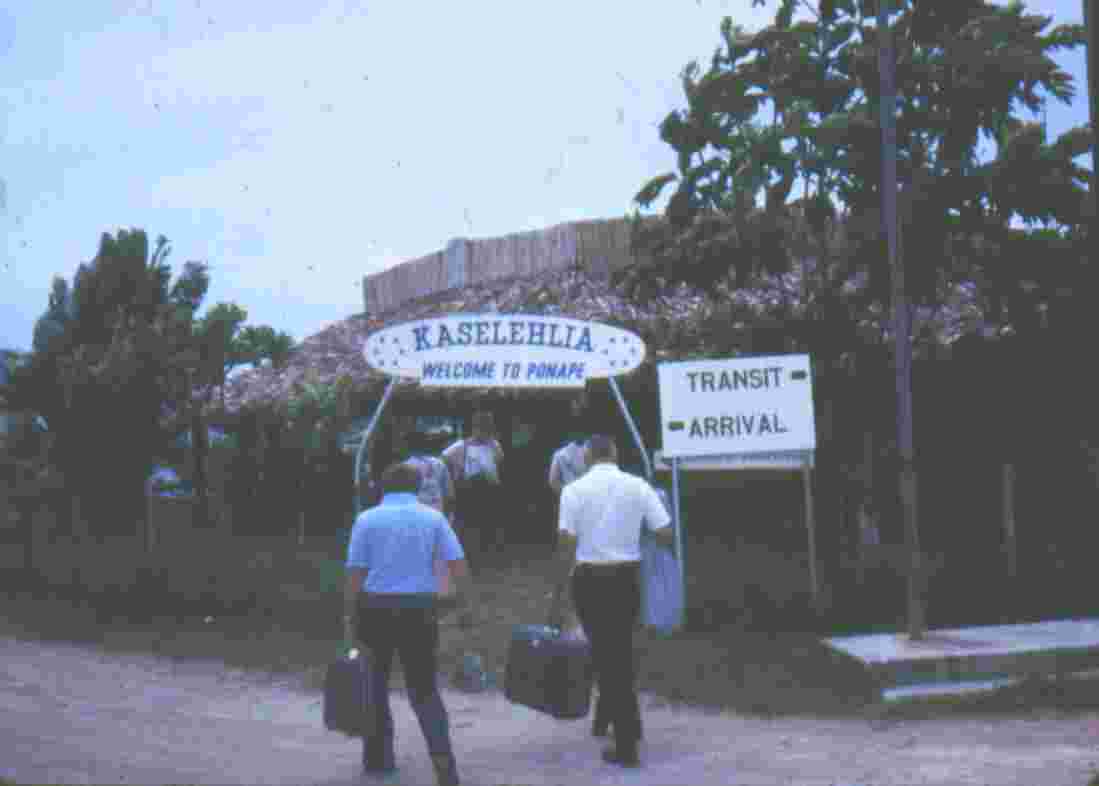 1977 Welcome to Ponape - Kaselehlia
Chris  Harrison
30 Jul 2003