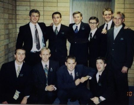 l-r top Broderick,Green,Resinmay,Nolan,Beckmann,Judd l-r bottom Cardon,Kern,Jones,Bezzant
Linda Beckmann
22 Dec 2003