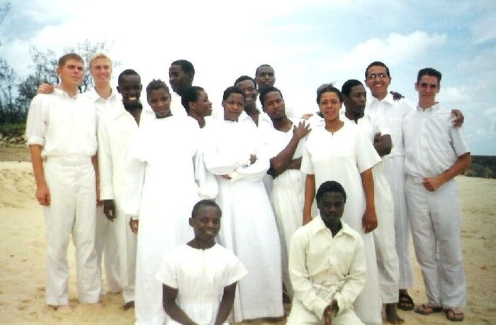 Another One of Our Baptisms At Beira Beach
Alexandre Alves da Silva
30 Jan 2006