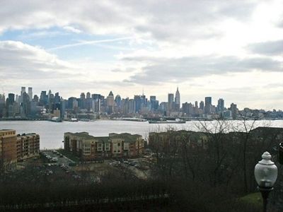NYC in the background (Jan. 2007)
COLE FARMER
05 Feb 2007