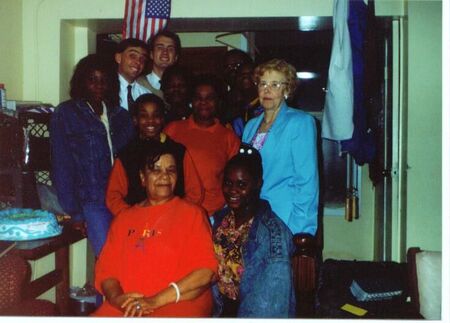 These were some Brooklyn members and investigators when I went home in 1993.
Steven Eric Proffit
18 Sep 2003
