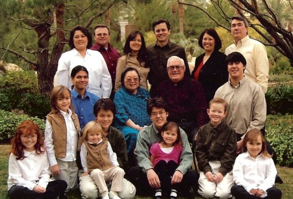 Esther Nobuko Larsen [Deceased] Foto