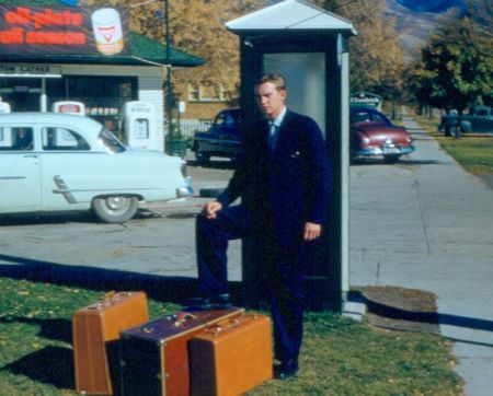 Elder Godfrey @ Smithfield, UT 1953
Webmaster Wayne
28 Jan 2009