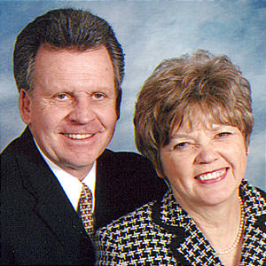 New Norway Oslo Mission President. Service to begin approx. July 2006.
<p> Announcement made March 4, 2006 in the LDS Church News (see DNM News article).
James Jezek
04 Mar 2006