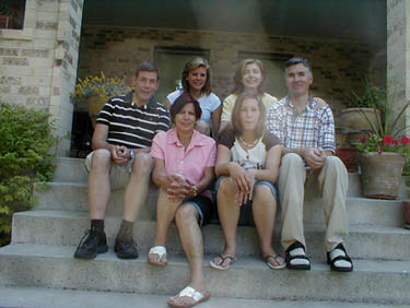 We enjoyed a visit from the Engstroms this summer!  Great company. Finn, Elaine, Lovisa, Sarah, Debbie, and Todd
Robert Todd  McGregor
23 Sep 2007