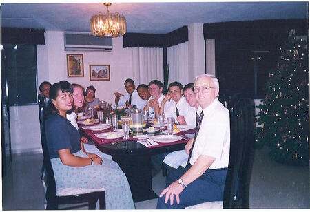 En casa de la mision, navidad del '98
Josué Francisco Salazar
23 Jun 2002