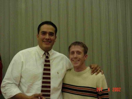 Elder Salazar y Elder Lundel
Josué Francisco Salazar
16 Nov 2002