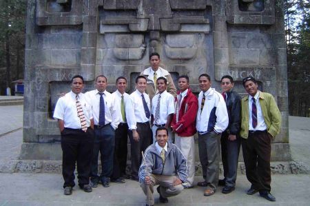 Panamanians in Quetzaltenango, studying at FUNDET, with Harold Spencer Pérez Robles (ex-elder Pérez)
Harold Spencer Pérez Robles
10 Feb 2004
