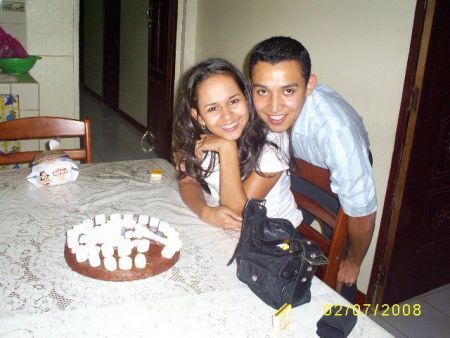 En este dia celebramos el cumple de mi esposa
RONALDO JOSE SANDOVAL
30 Jul 2008