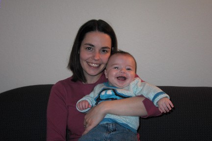 Amo a mi hijo mas que ser misionera (y este es MUCHO amor)!!
Catie  Stubben
19 Mar 2004