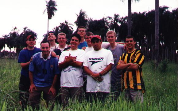 en la chacra de un hermano
El Negro  merca
11 Jun 2004