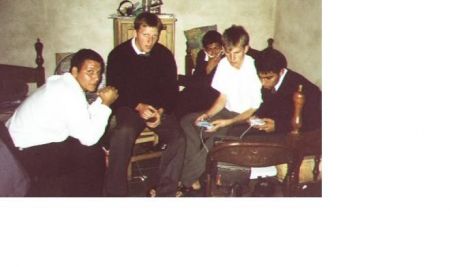 tipica reunion de lideres
El Negro  merca
12 Jun 2004
