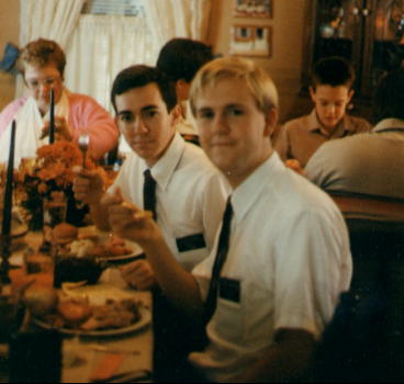 Elders Tracey Thomas and Eric Jorgensen enjoy a warm PPG Thanksgiving at the McNutt home in Warren, PA - Nov 1989
Tracey  Thomas
31 May 2002