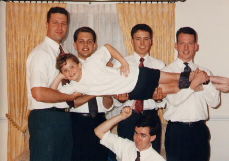 Yes, the PPG office staff - Elder Clenton Sullivan, Elder Walter Parks, Elder Craig Petersen, and Elder Monte Hansen - were well known for their support of the Tingey family.
Tracey  Thomas
31 May 2002
