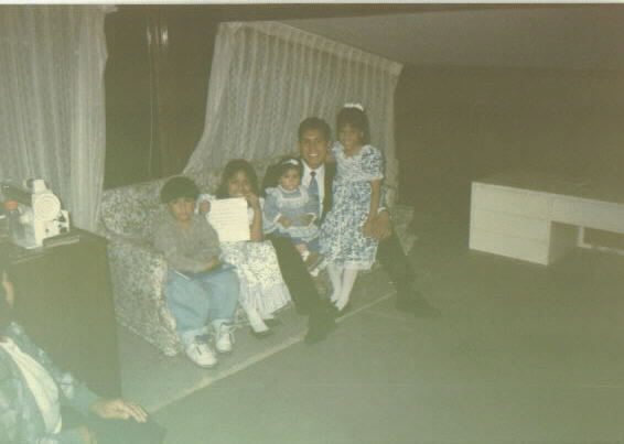 Willyto, Yanella, Estelita, Elder Fuentes y Thalia
Carlos Enrique  Fuentes Murillo
31 May 2004