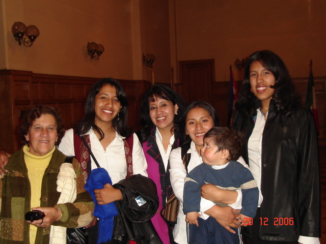 la navidad 06 fue una presentacion de la coral Cumorah para toda La Paz fuimos a apoyar a mama con sus
Richard  Rosales
02 Apr 2007